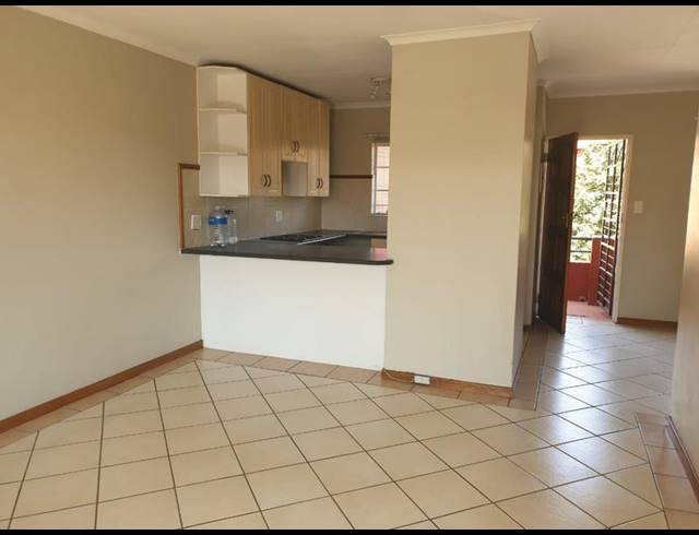 2 BEDROOM APARTMENT FOR SALE IN MORELETAPARK